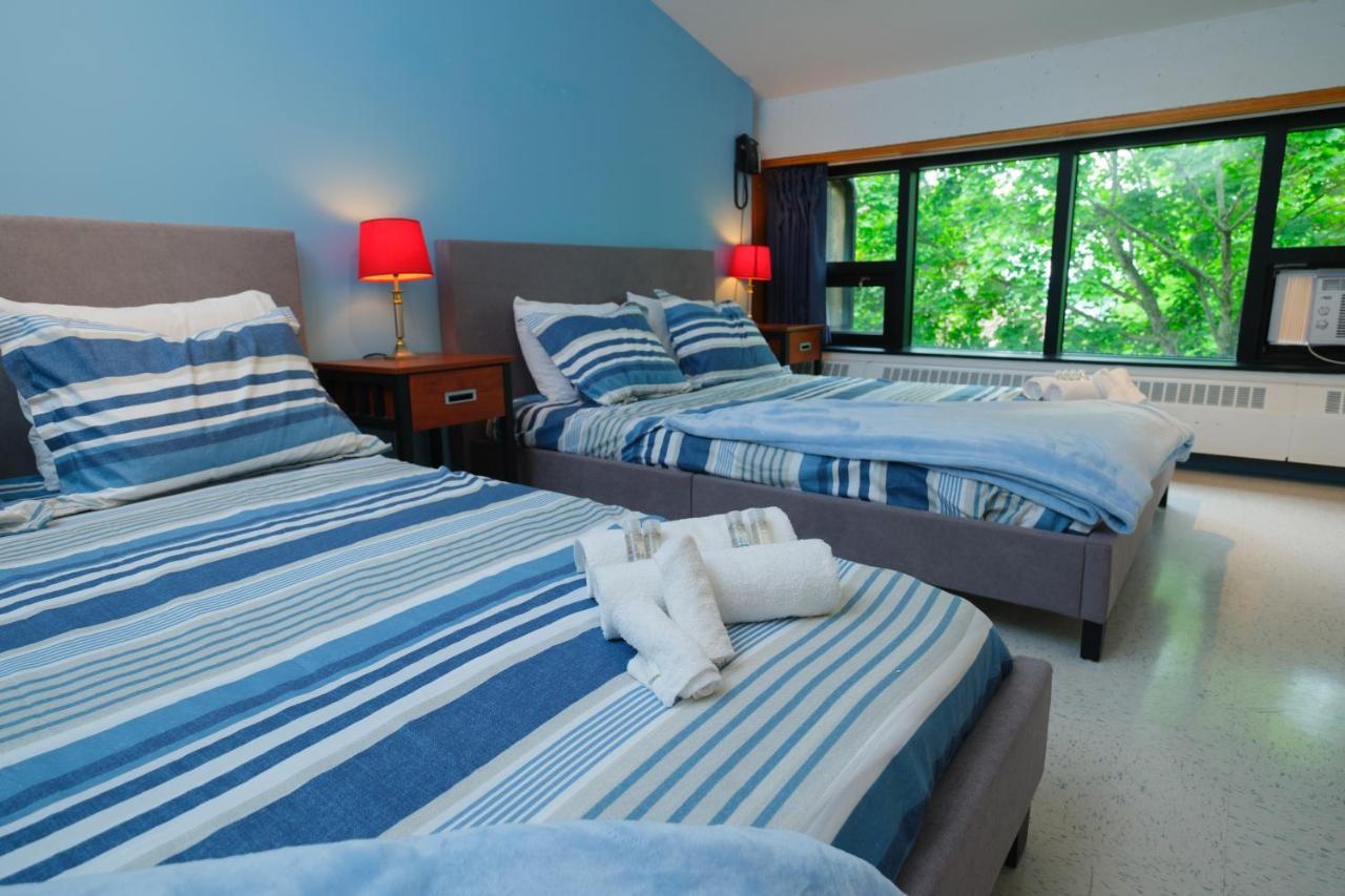 Au Campus Hotel แชร์บูร์ก ภายนอก รูปภาพ