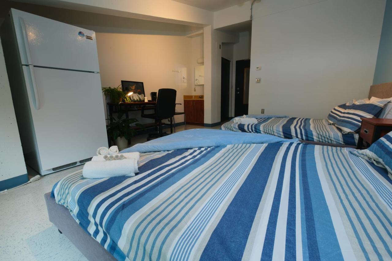 Au Campus Hotel แชร์บูร์ก ภายนอก รูปภาพ