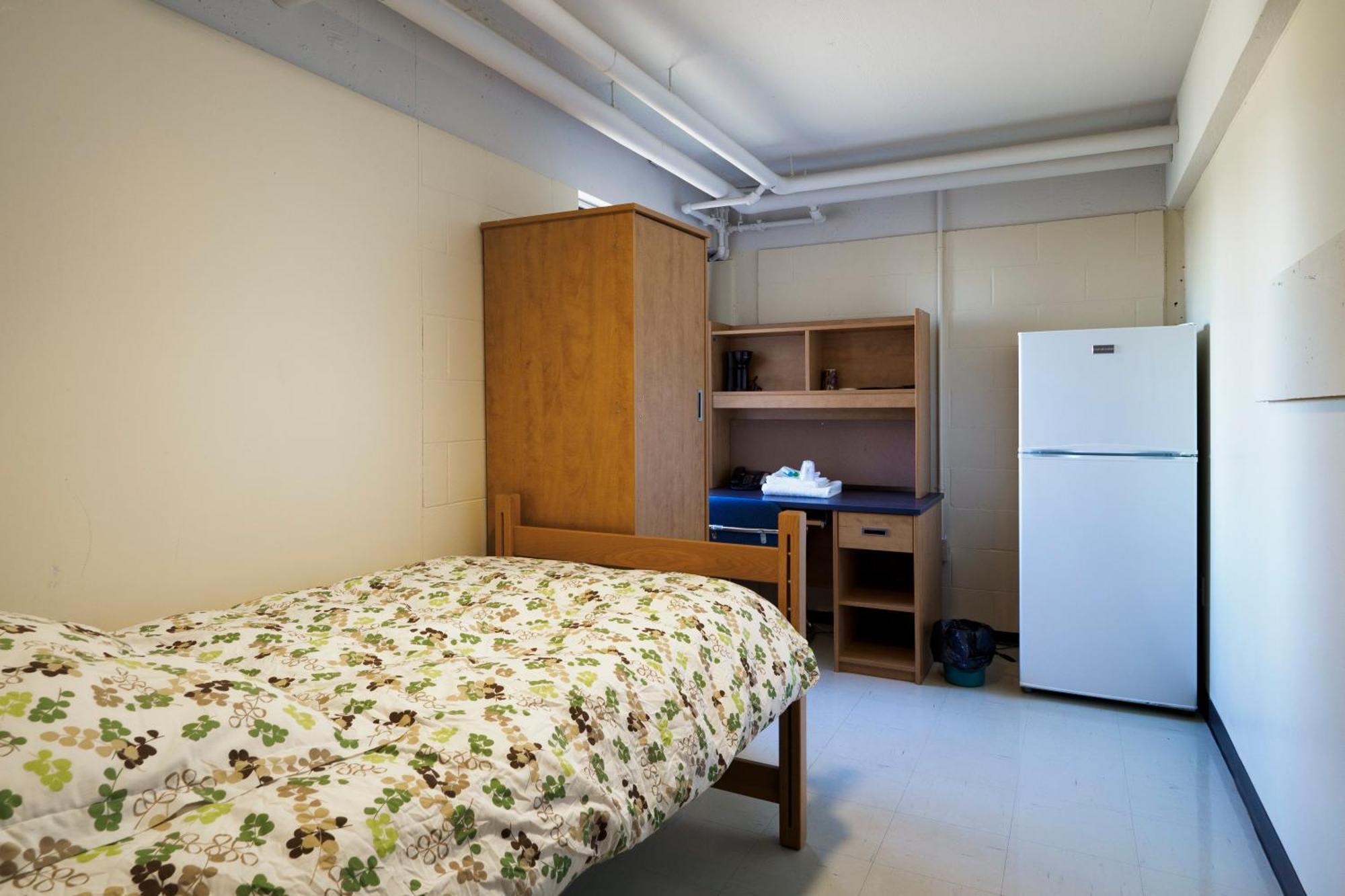 Au Campus Hotel แชร์บูร์ก ภายนอก รูปภาพ