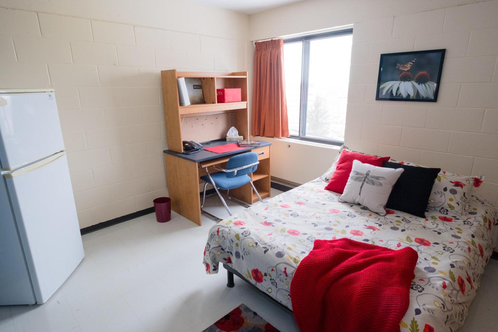 Au Campus Hotel แชร์บูร์ก ภายนอก รูปภาพ
